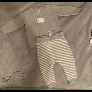 Cat and Jack 2 piece brand new 9 months